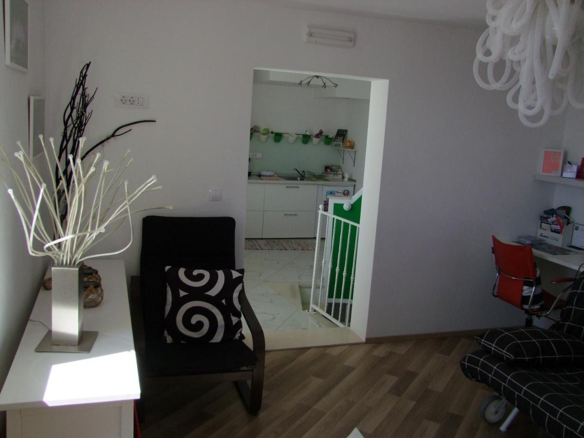Ferienwohnung A Bright Hideaway Dubrovnik Exterior foto